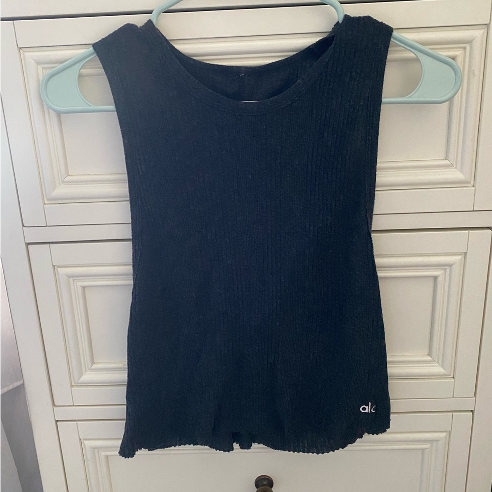 Ribbed gray ALO workout tank top